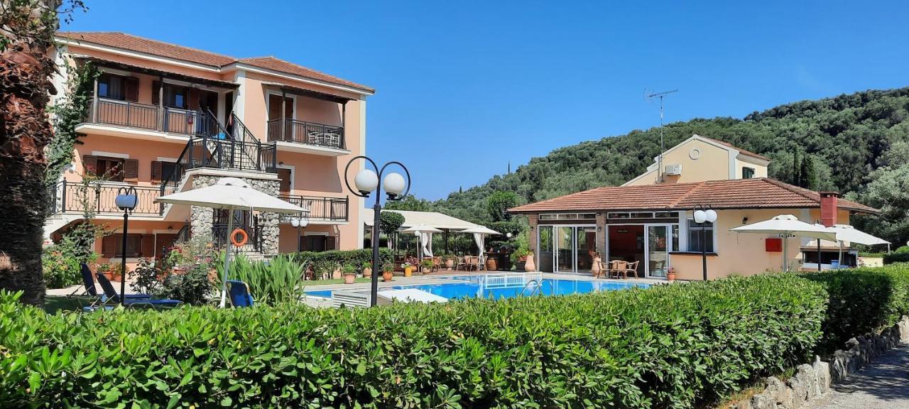 Nikos Apartments 아릴라스 외부 사진